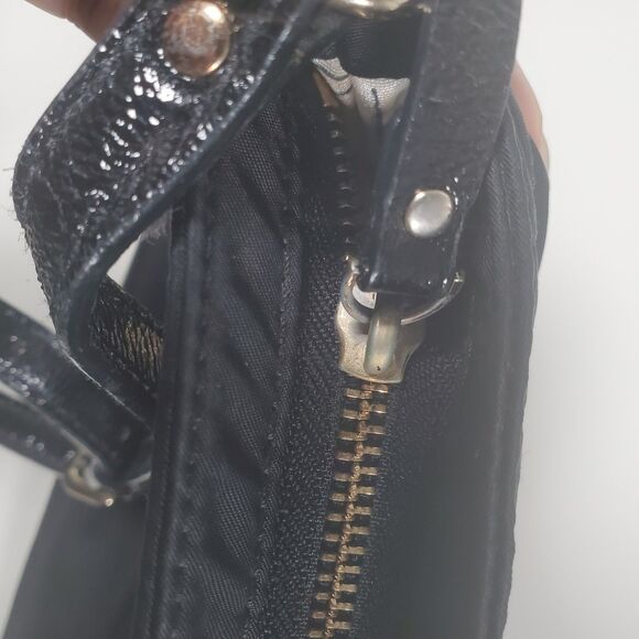 Kate Spade Women’s Crossbody Bag Black Nylon Gold Hardware Medium Shoulder Bag - Picture 9 of 15